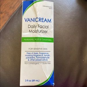 Vanicream daily facial moisturizer.